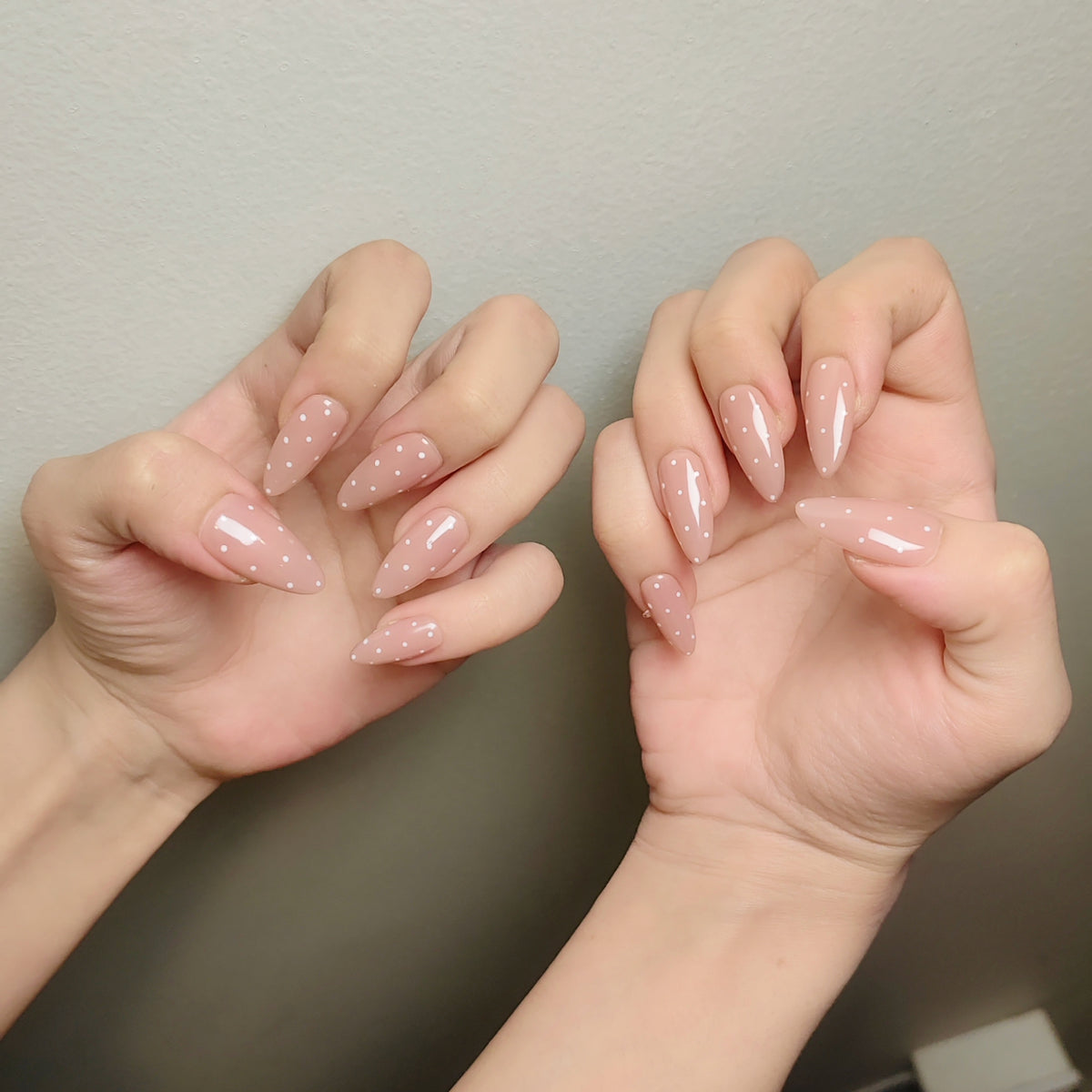 Beige Polka